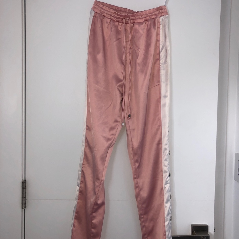 pink sporty pant